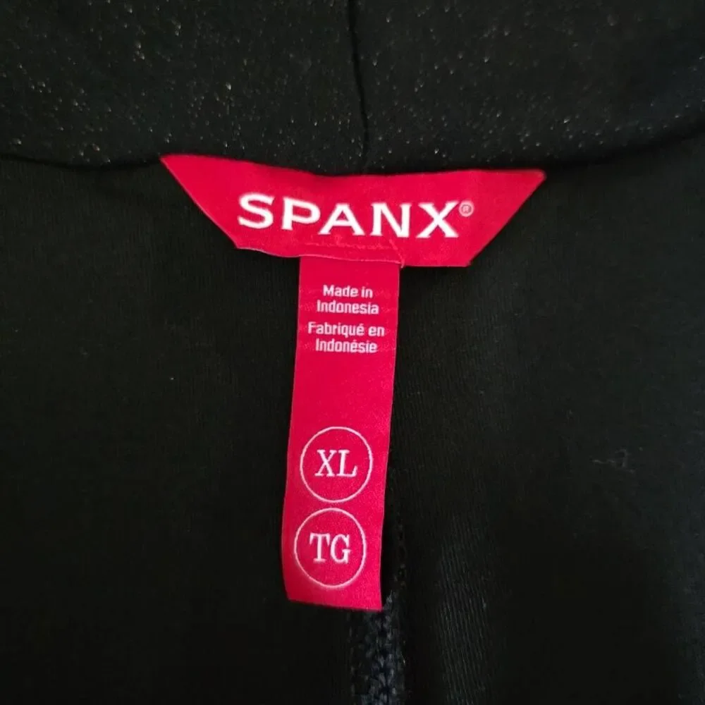 Spanx Women's Size XL Black Sparkle Belted Heavy Knit Cardigan